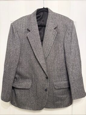 Classic Men's Gray Herringbone Blazer